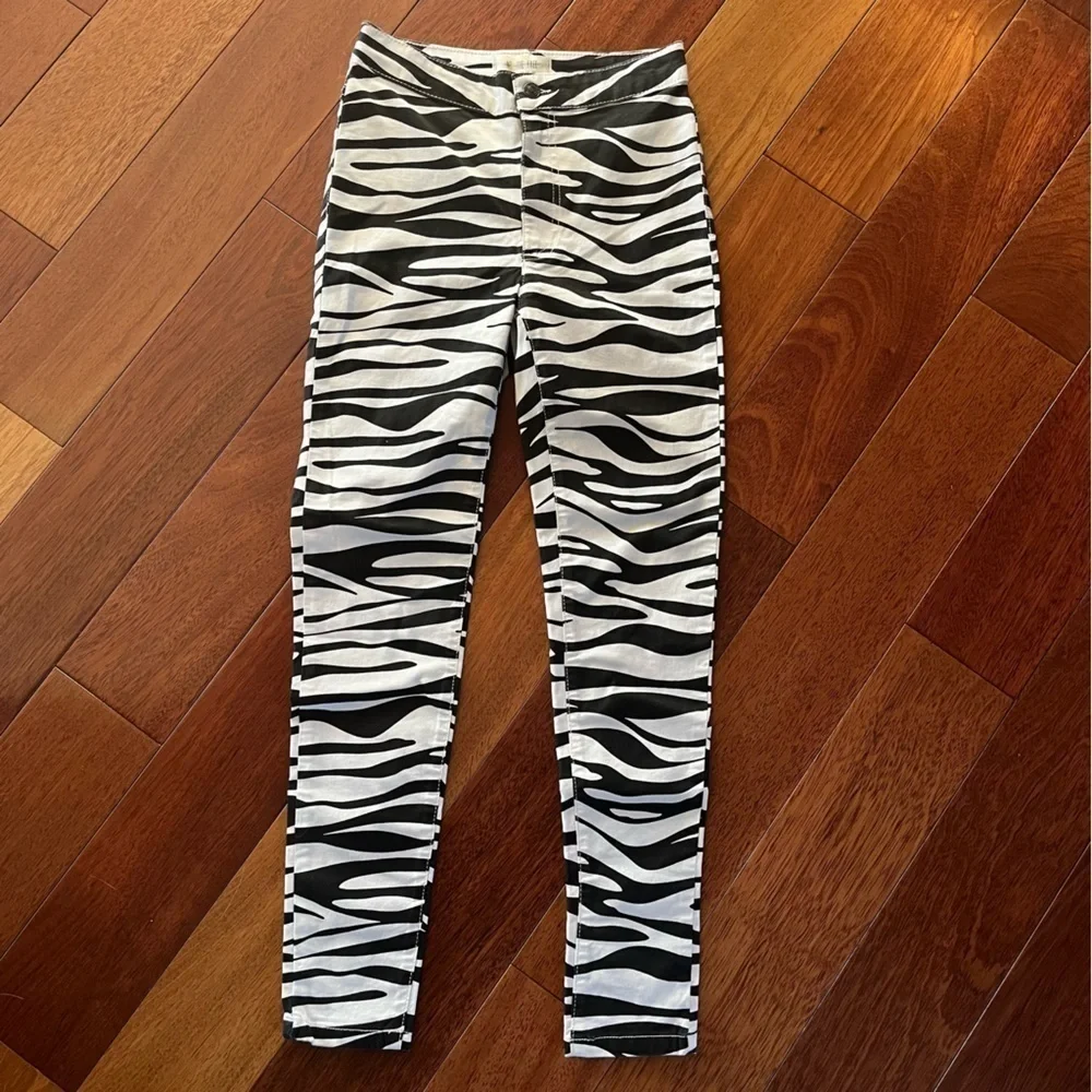 Free People Zebra Belle Printed Skinny Stretch Pants 26 We The Free